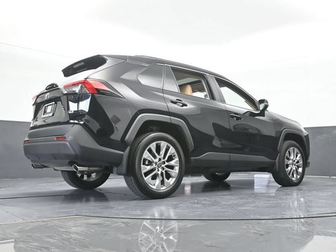 Used 2025 Toyota RAV4 XLE Premium FWD image 63