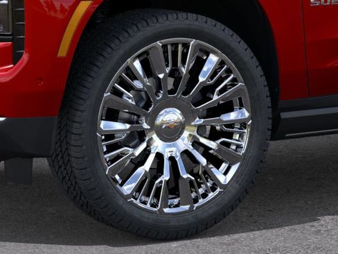 New 2026 Chevrolet Suburban High Country w/ LPO, Chrome Package image 9