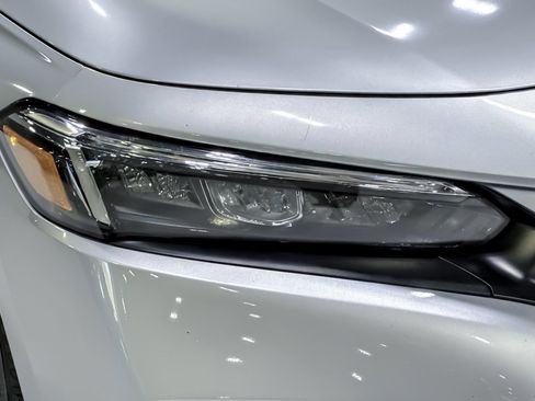 Used 2023 Honda Civic LX image 11