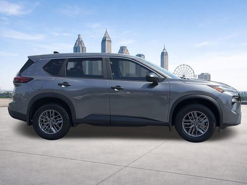 Certified 2024 Nissan Rogue S FWD image 6