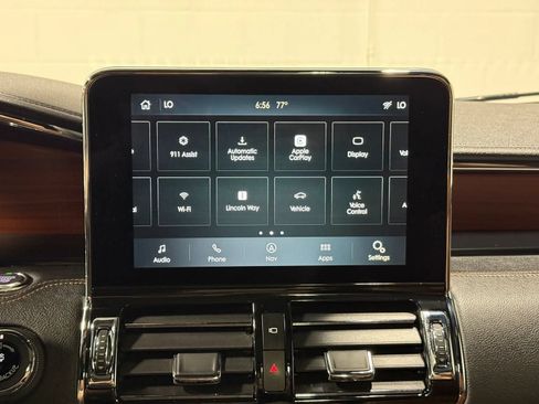 Used 2021 Lincoln Navigator Reserve w/ Luxury Package AWD/4WD image 42