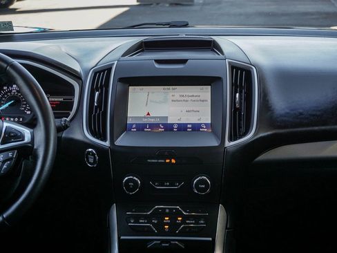 Used 2020 Ford Edge SEL w/ Convenience Package image 16