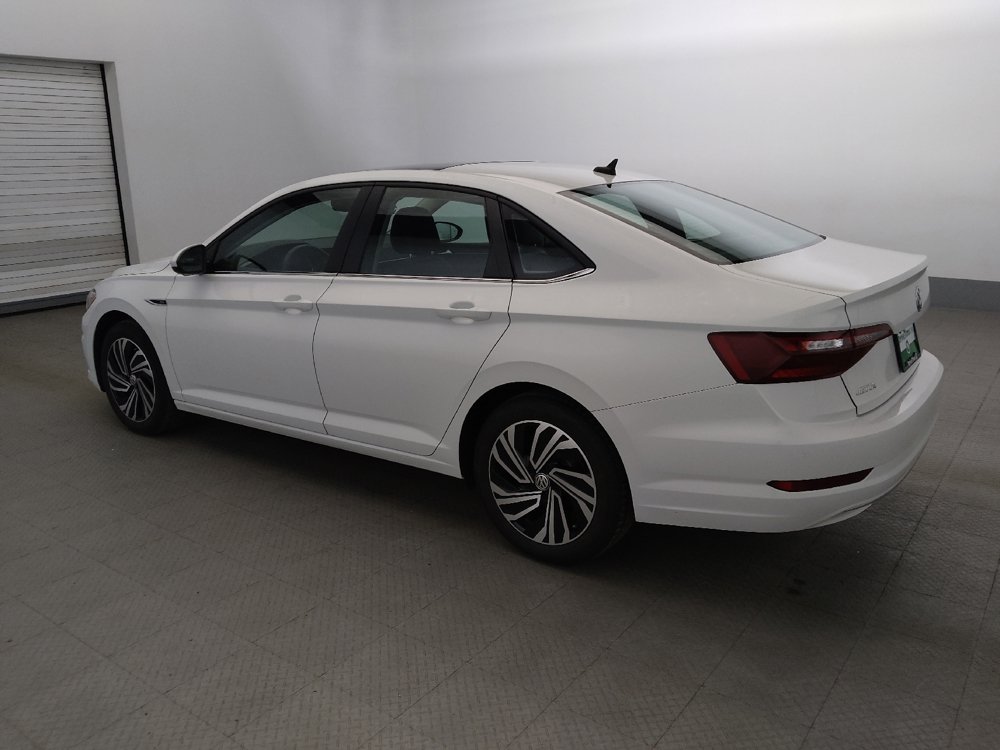 Used 2021 Volkswagen Jetta SEL FWD image 3