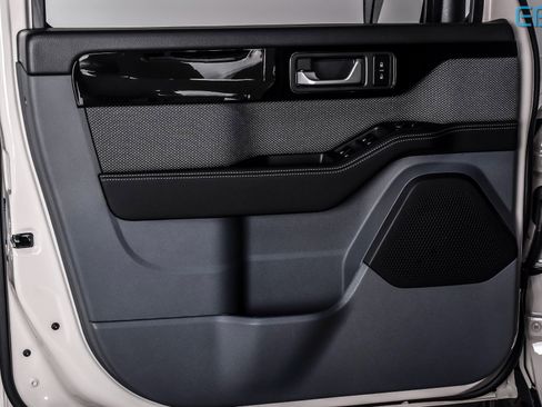 New 2025 INEOS Grenadier image 14