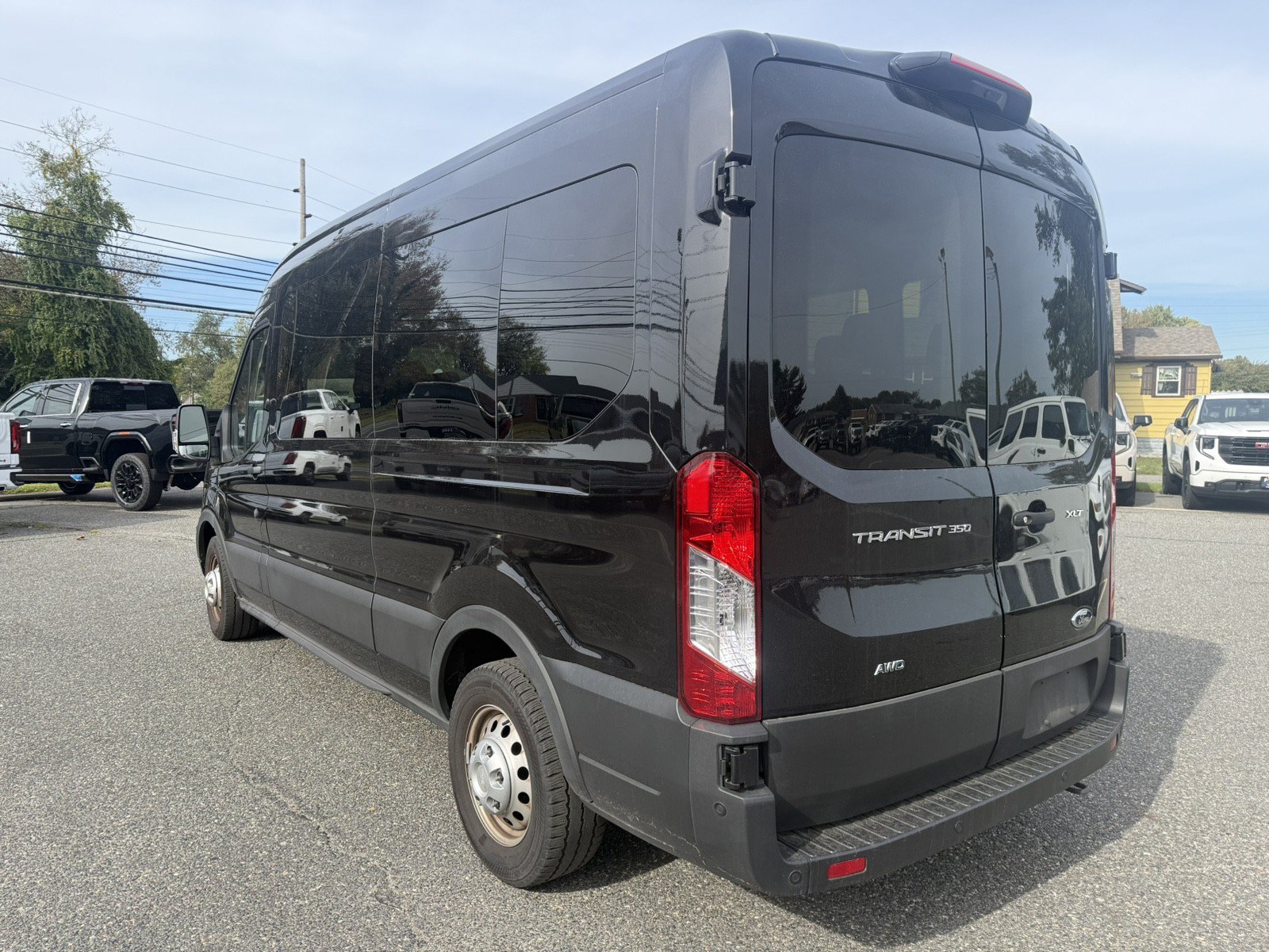 Used 2025 Ford Transit 350 XLT AWD/4WD image 5