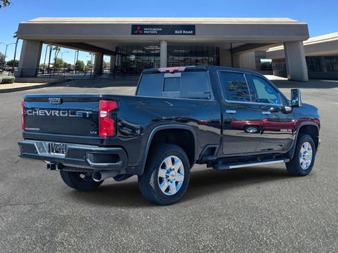 Used 2022 Chevrolet Silverado 2500 LTZ w/ Z71 Chrome Sport Edition AWD/4WD image 6