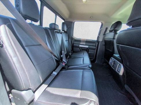 Used 2017 Ford F250 Lariat w/ Lariat Value Package AWD/4WD image 18