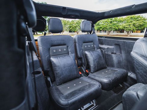 Used 2024 Ford Bronco Black Diamond AWD/4WD image 49