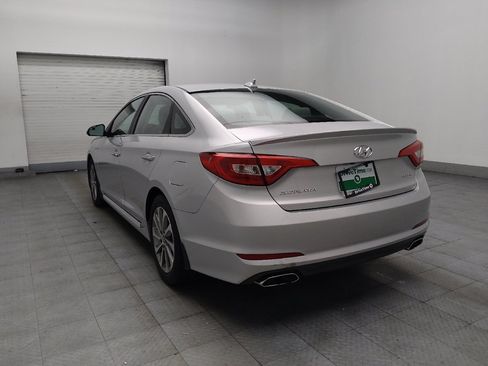 Used 2017 Hyundai Sonata Sport w/ Value Edition Package 02 FWD image 5