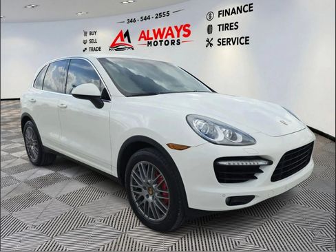 Used 2011 Porsche Cayenne Turbo AWD/4WD image 18