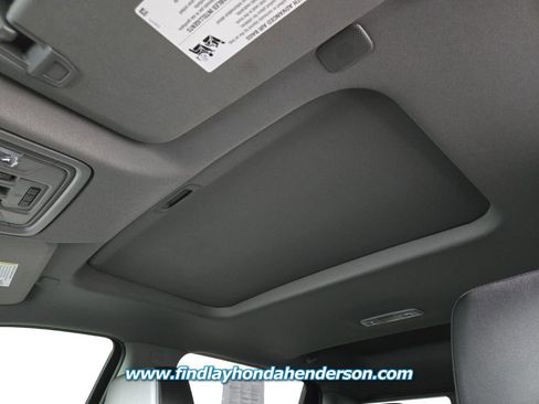 Used 2024 Chevrolet Silverado 2500 LTZ w/ LTZ Plus Package image 9