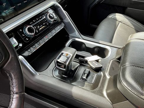 Used 2023 GMC Sierra 1500 Denali w/ Denali Reserve Package image 11