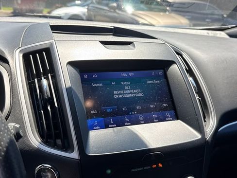 Used 2020 Ford Edge ST-Line FWD image 20