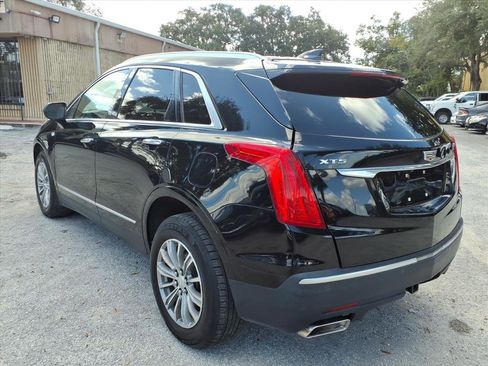Used 2018 Cadillac XT5 Luxury w/ Driver Awareness Package image 5