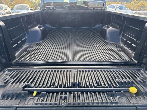 Used 2016 Ford F250 XLT w/ FX4 Off-Road Package image 9