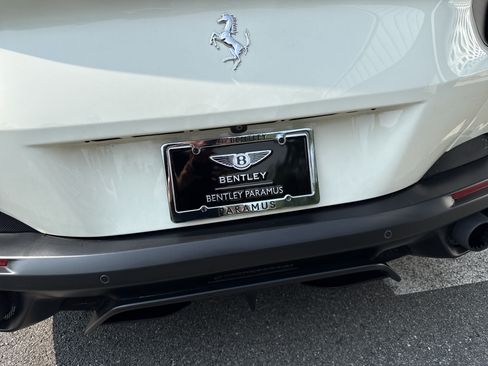 Used 2019 Ferrari Portofino RWD image 20
