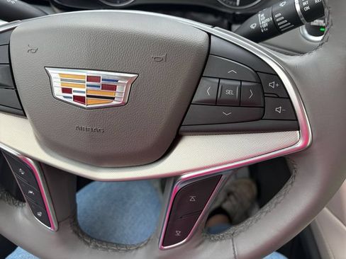 Certified 2024 Cadillac XT5 Premium Luxury w/ LPO, Floor Liner Package AWD/4WD image 26