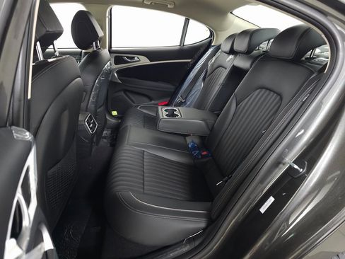 Used 2026 Genesis G70 2.5T Prestige image 29