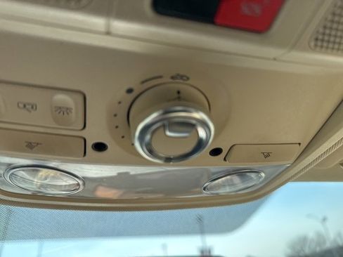 Used 2017 Volkswagen Passat 1.8T SE image 39