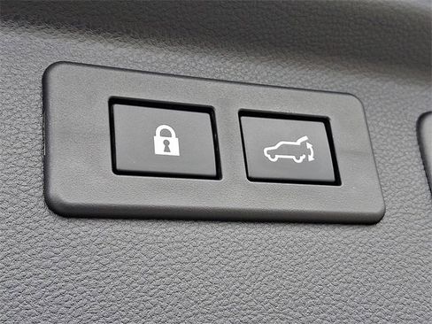 Used 2024 Subaru Forester Wilderness w/ Wilderness Package image 30