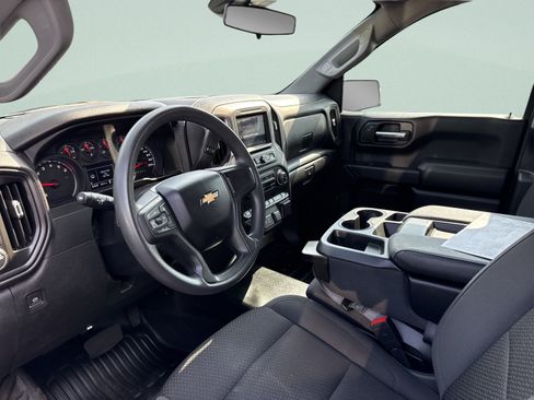 Used 2024 Chevrolet Silverado 1500 W/T w/ WT Value Package AWD/4WD image 8