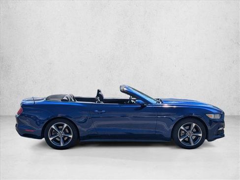 Used 2016 Ford Mustang Convertible w/ Equipment Group 051A RWD image 4