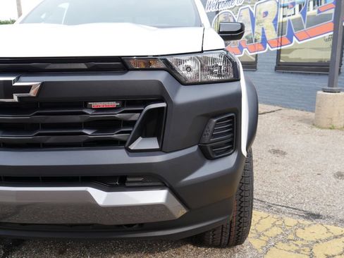New 2026 Chevrolet Colorado Trail Boss AWD/4WD image 3