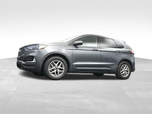 Used 2024 Ford Edge SEL image 10