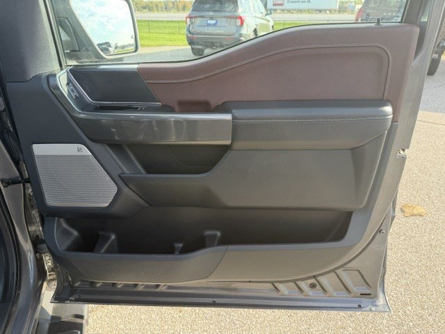 Used 2023 Ford F150 Lariat AWD/4WD image 39