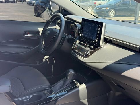 Used 2020 Toyota Corolla SE FWD image 29