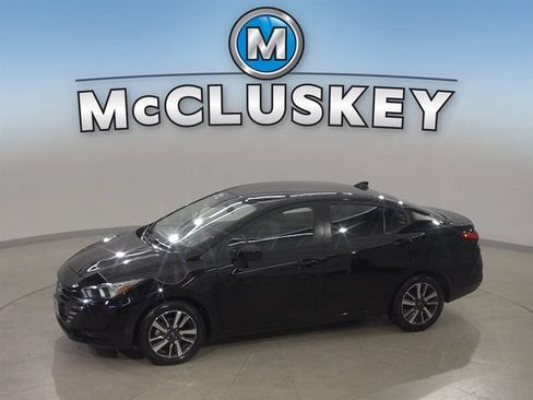 Used 2024 Nissan Versa SV FWD image 1