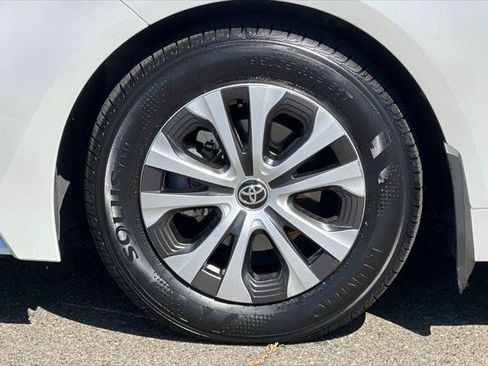 Certified 2022 Toyota Corolla LE FWD image 29