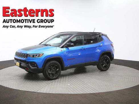 Used 2023 Jeep Compass Trailhawk AWD/4WD image 57
