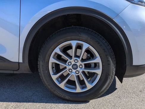 Certified 2022 Ford Escape SE w/ Convenience Package image 11