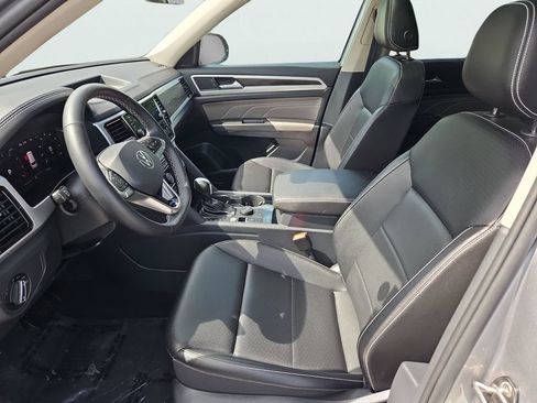 Used 2023 Volkswagen Atlas SE w/ Panoramic Sunroof Package AWD/4WD image 31