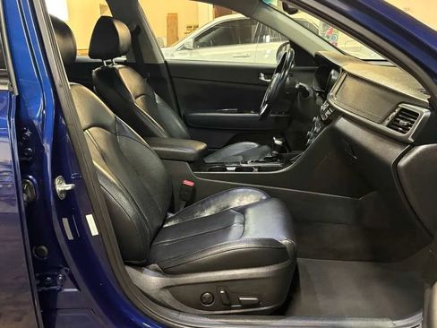 Used 2018 Kia Optima EX w/ Premium Package FWD image 18