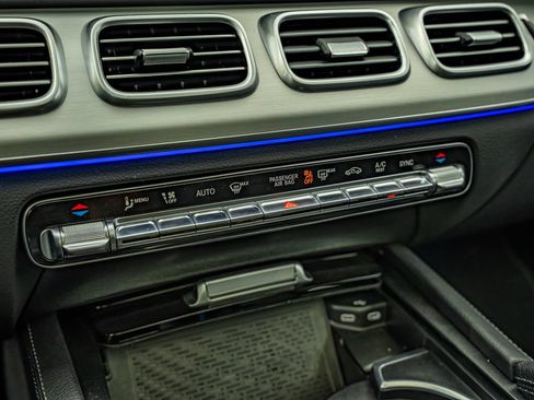 Certified 2024 Mercedes-Benz GLS 450 4MATIC image 28