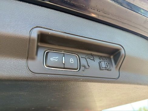 Certified 2023 Ford Explorer XLT w/ Equipment Group 202A AWD/4WD image 12