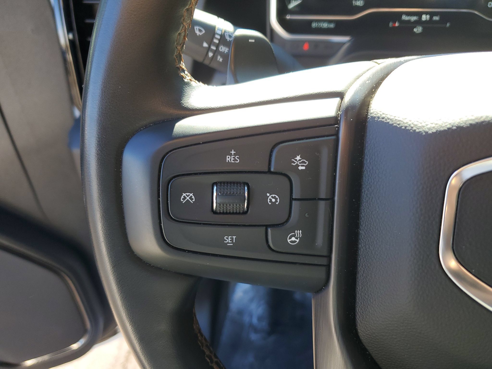 Used 2023 GMC Sierra 1500 AT4 w/ AT4 Premium Package AWD/4WD image 23