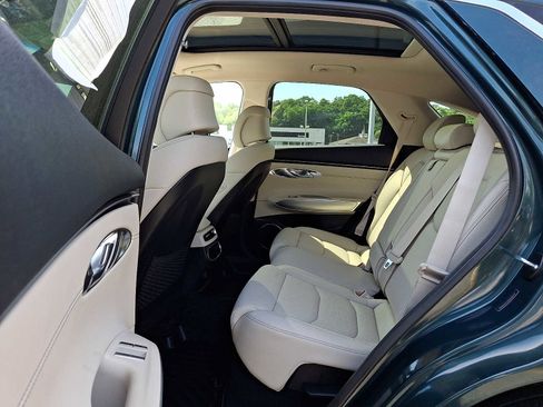 Used 2024 Genesis GV70 2.5T w/ Select Package AWD/4WD image 10