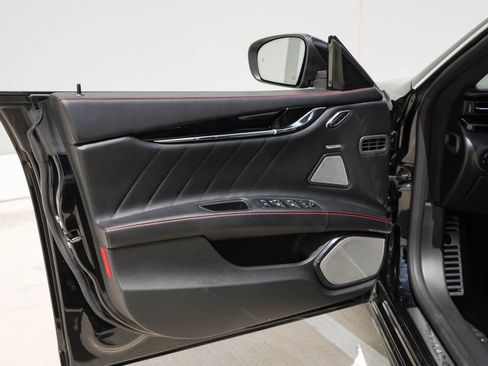 Used 2019 Maserati Quattroporte S GranSport RWD image 14