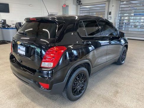 Used 2017 Chevrolet Trax LS FWD image 5