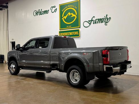 Used 2023 Ford F350 Lariat w/ FX4 Off-Road Package AWD/4WD image 7