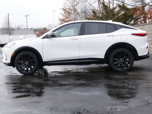 Certified 2024 Buick Envista Sport Touring w/ Convenience I Package image 3