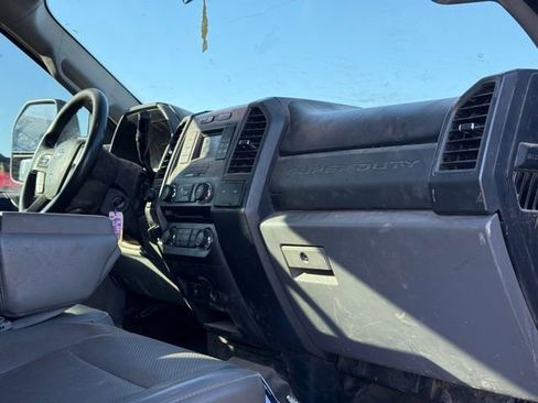 Used 2018 Ford F350 XL w/ Power Equipment Group image 15