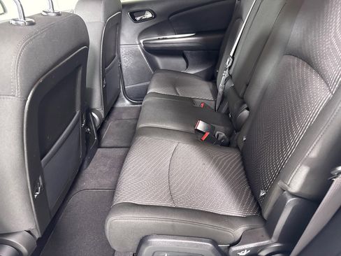 Used 2020 Dodge Journey SE w/ SE Popular Equipment Group image 20