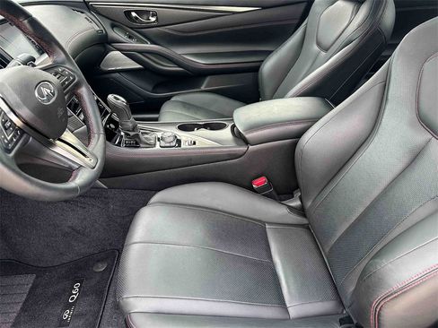 Used 2022 INFINITI Q60 Red Sport 400 w/ Carbon Fiber Package image 12