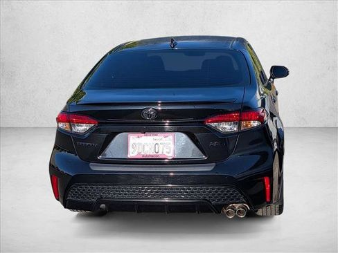 Used 2022 Toyota Corolla SE FWD image 6