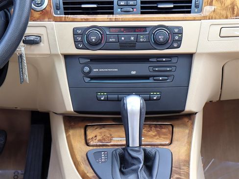 Used 2006 BMW 325xi Sedan AWD/4WD image 13