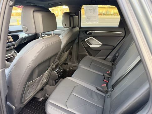 Used 2023 Audi Q3 2.0T Premium Plus w/ Premium Plus Package image 21